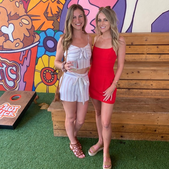 Meet your Posh Ambassador, Maddie ✨ - Picture 2 of 3